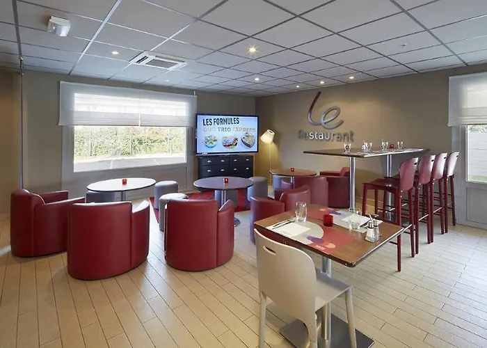 Campanile Nord - Forum Melies Hotell Tours